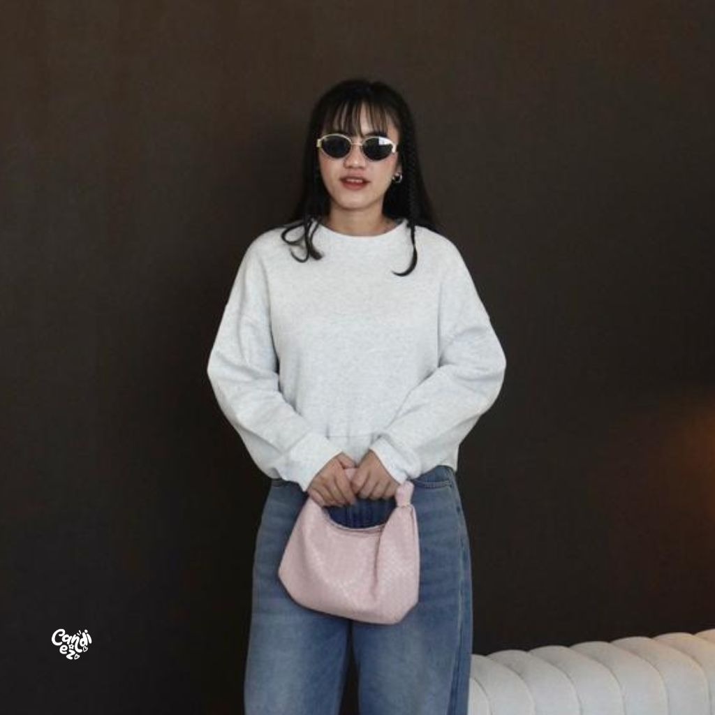 YOONA Oversized Sweater Crop | Ash Oreo