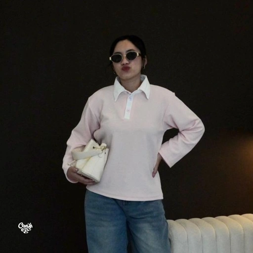 Image of KANA Polo Oversized Sweatshirt | Soft Pink