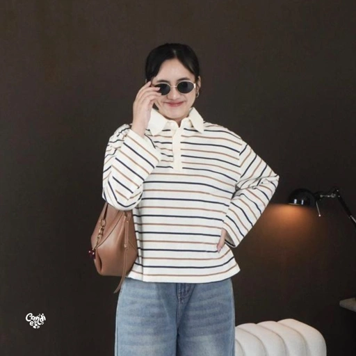 Image of KANA Polo Oversized Sweatshirt | Regal