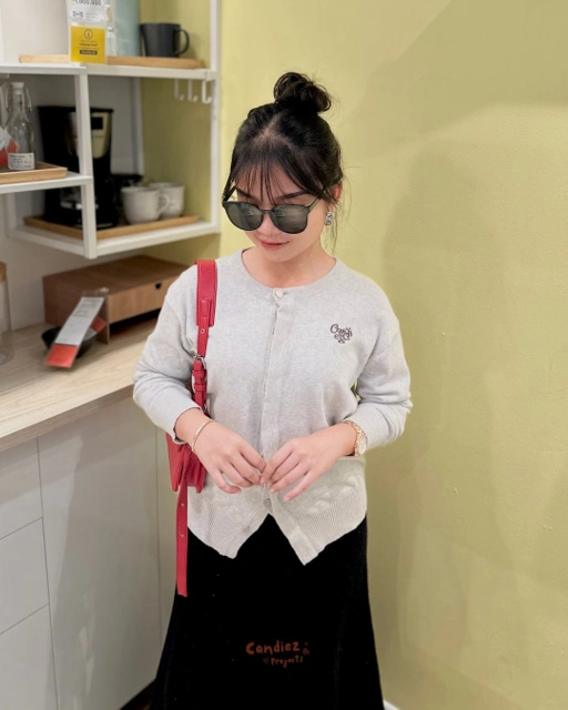 Image of RAE Signature Basic Cardigan Knit | Ash