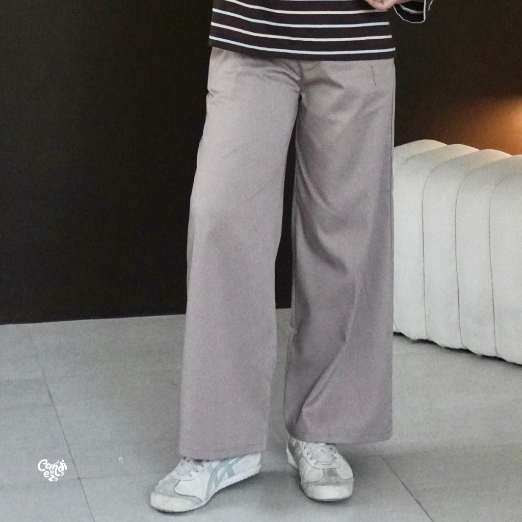 YEJI Highwaist Pants | Nude