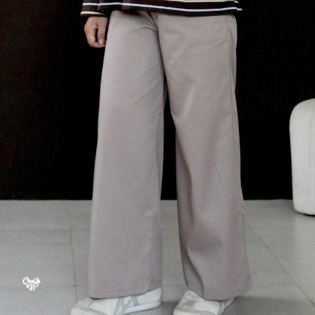 YEJI Highwaist Pants | Nude