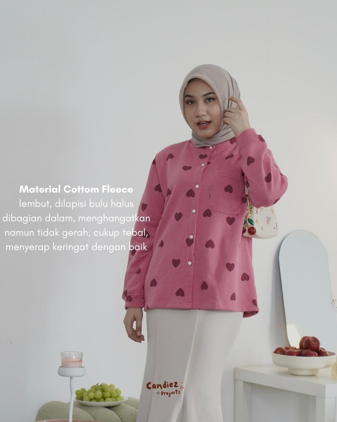 HERA Premium Cardigan Love | Cream Mini