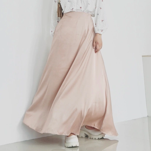 Image of [DEFECT MINOR]  NUNA Premium Sateen Silky Skirt
