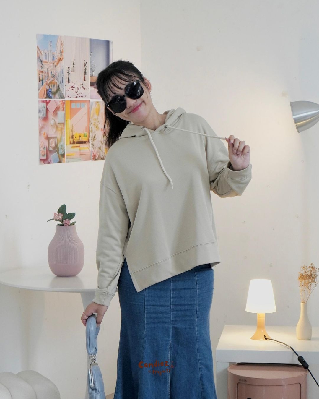 JENNIE Oversized Slit Hoodie | Nude