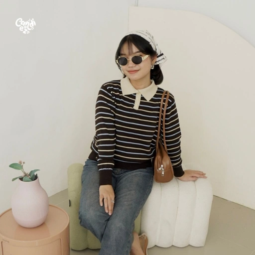 Image of MAUDY Polo Sweatshirt Knit | Choco Blue