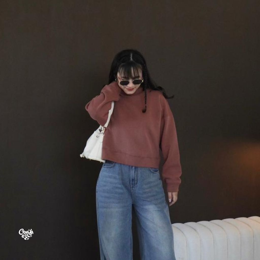 YOONA Oversized Sweater Crop | Mahogany