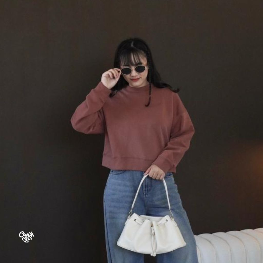 YOONA Oversized Sweater Crop | Mahogany