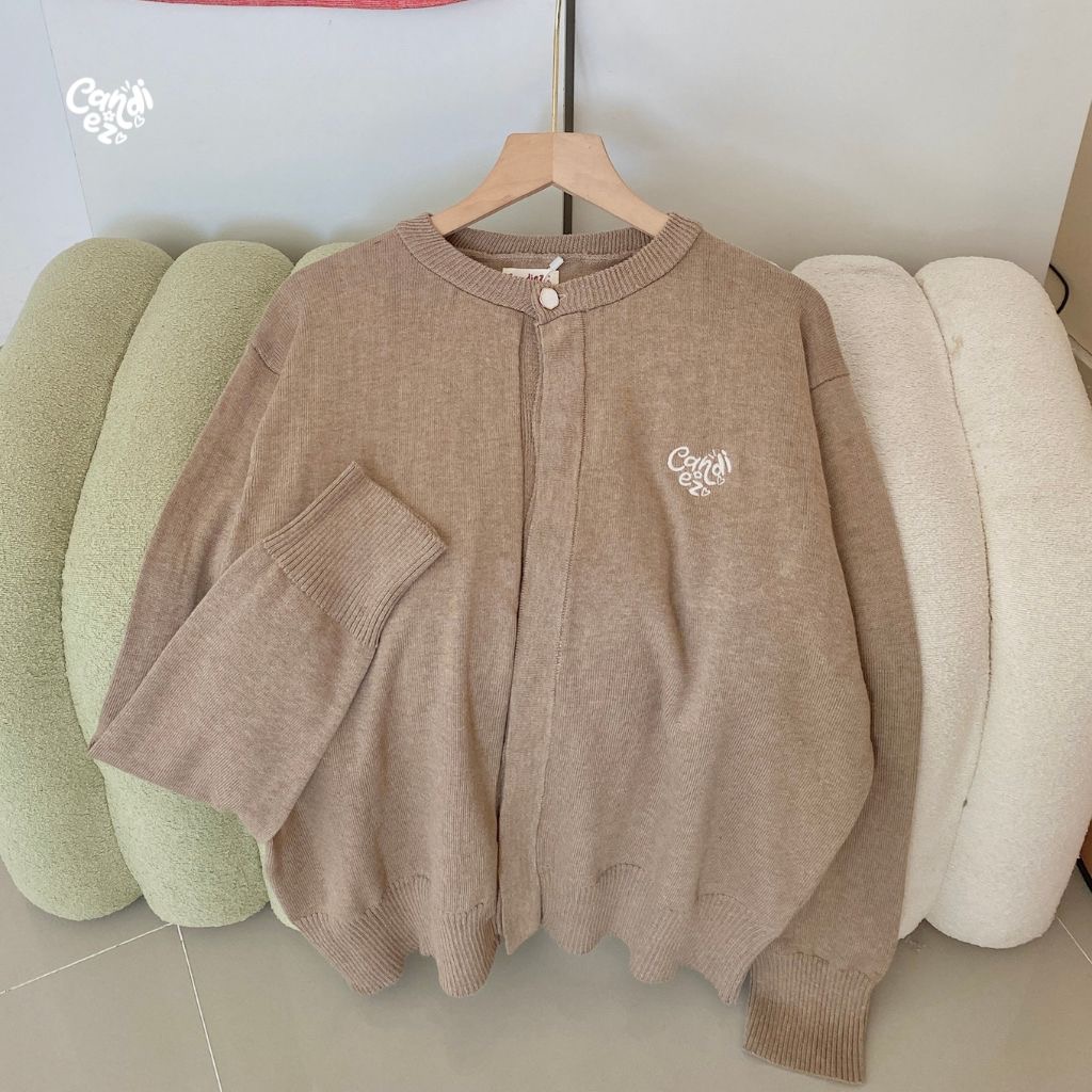 RAE Signature Basic Cardigan Knit | Soft Brown