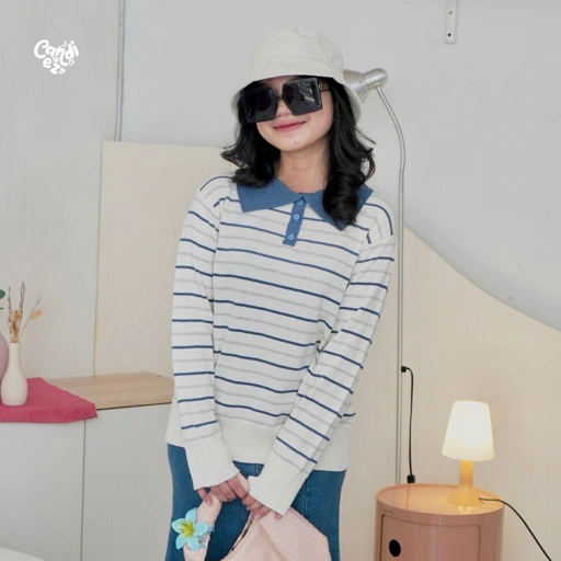 Image of MAUDY Polo Sweatshirt Knit | Denim Ash