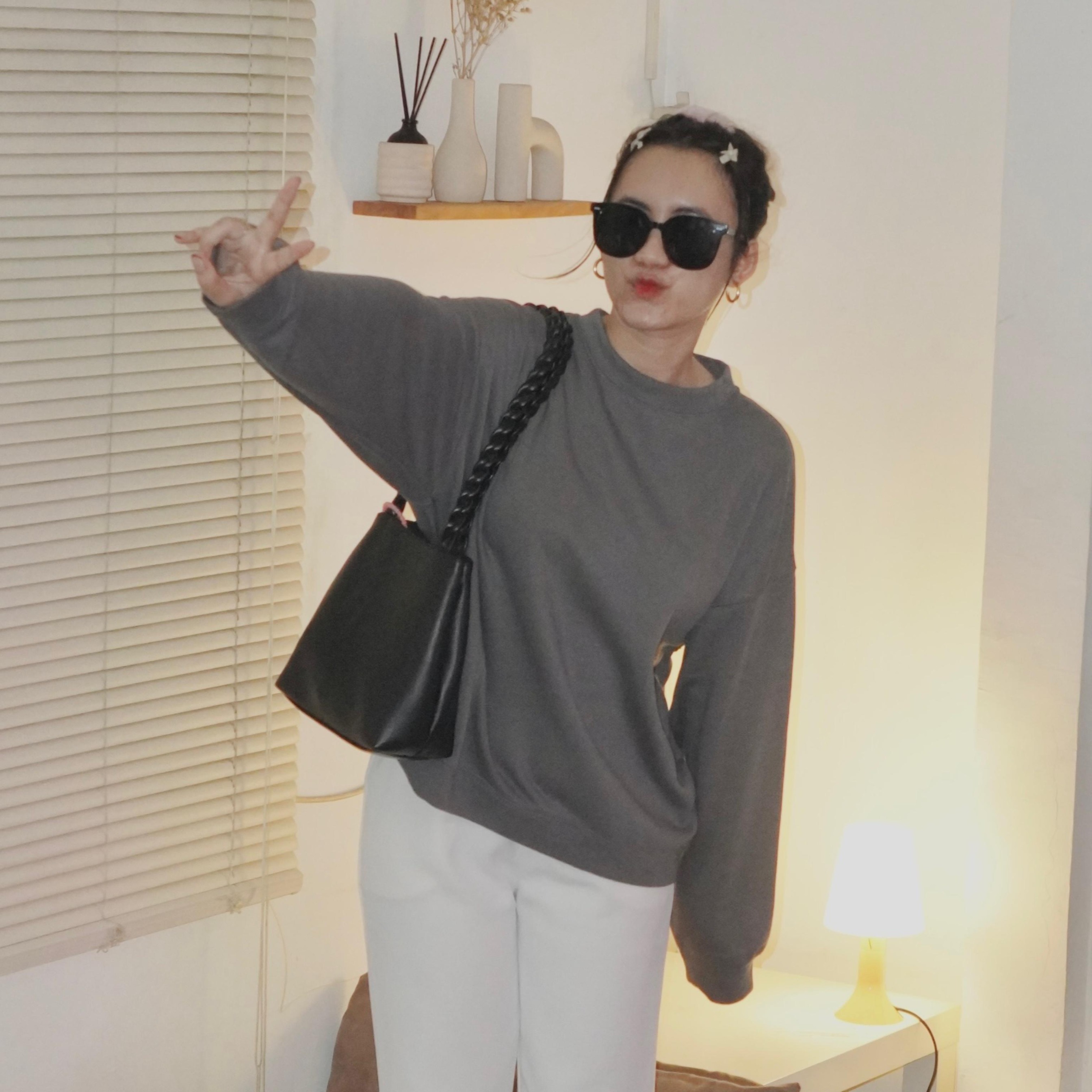 JIHOO Super Oversized Sweater | Polos Charcoal