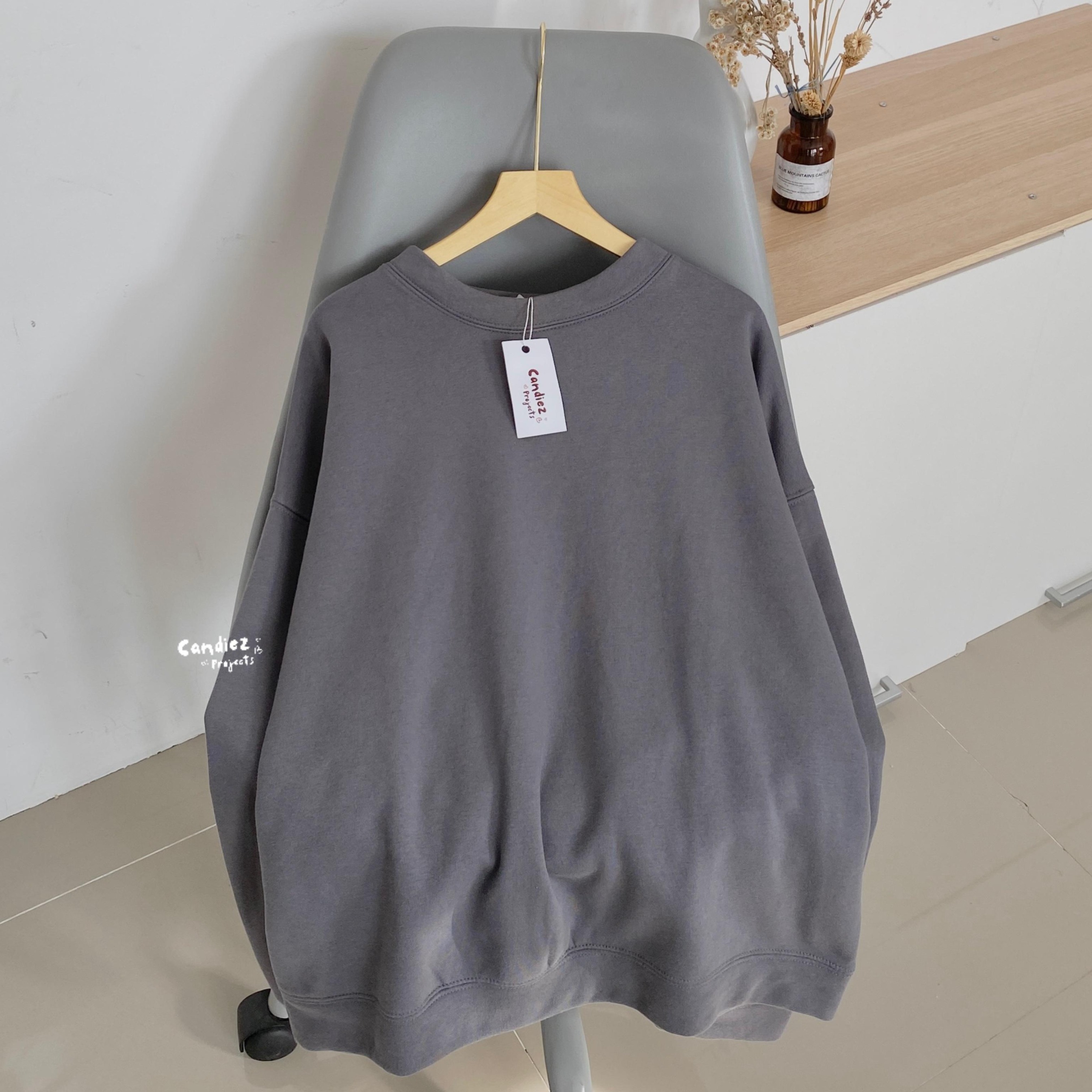 JIHOO Super Oversized Sweater | Polos Charcoal