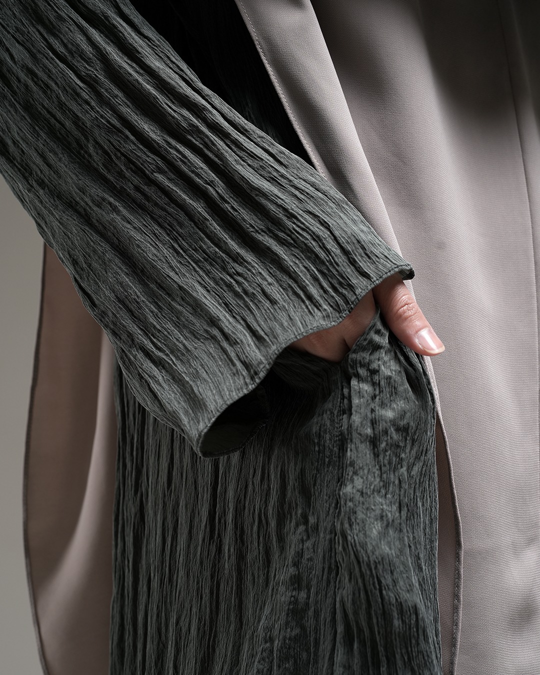 Nuvel Ecrase Abaya