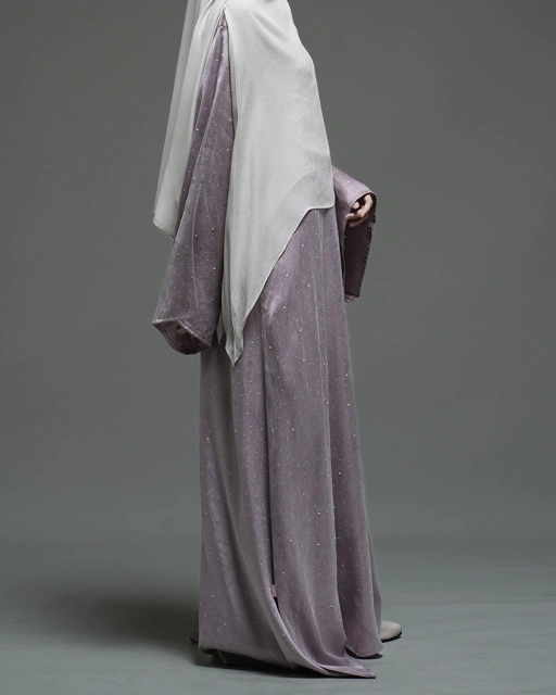 La lustre Frosty Pearl Abaya