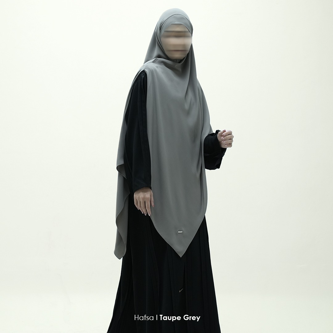 Hafsa Off Shoulder