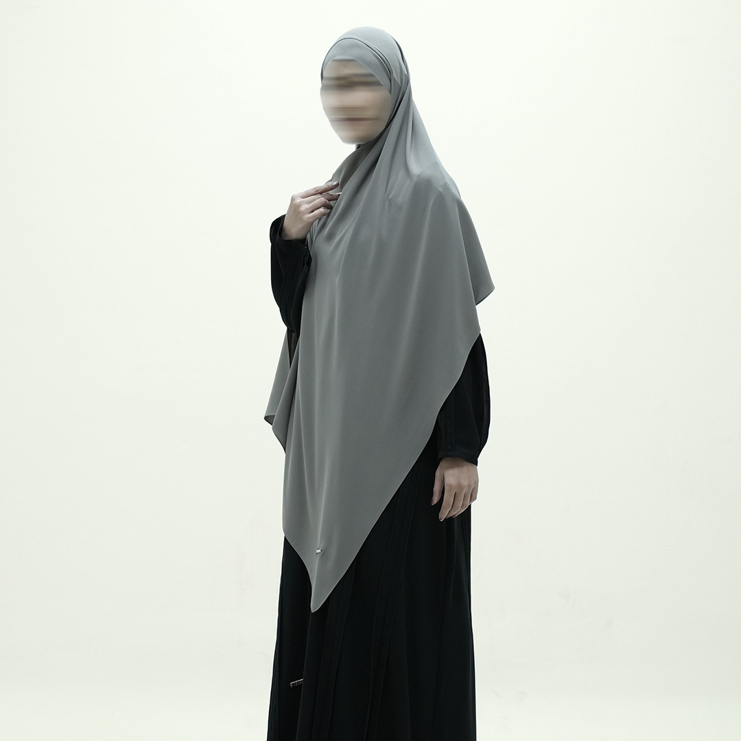 Hafsa Off Shoulder