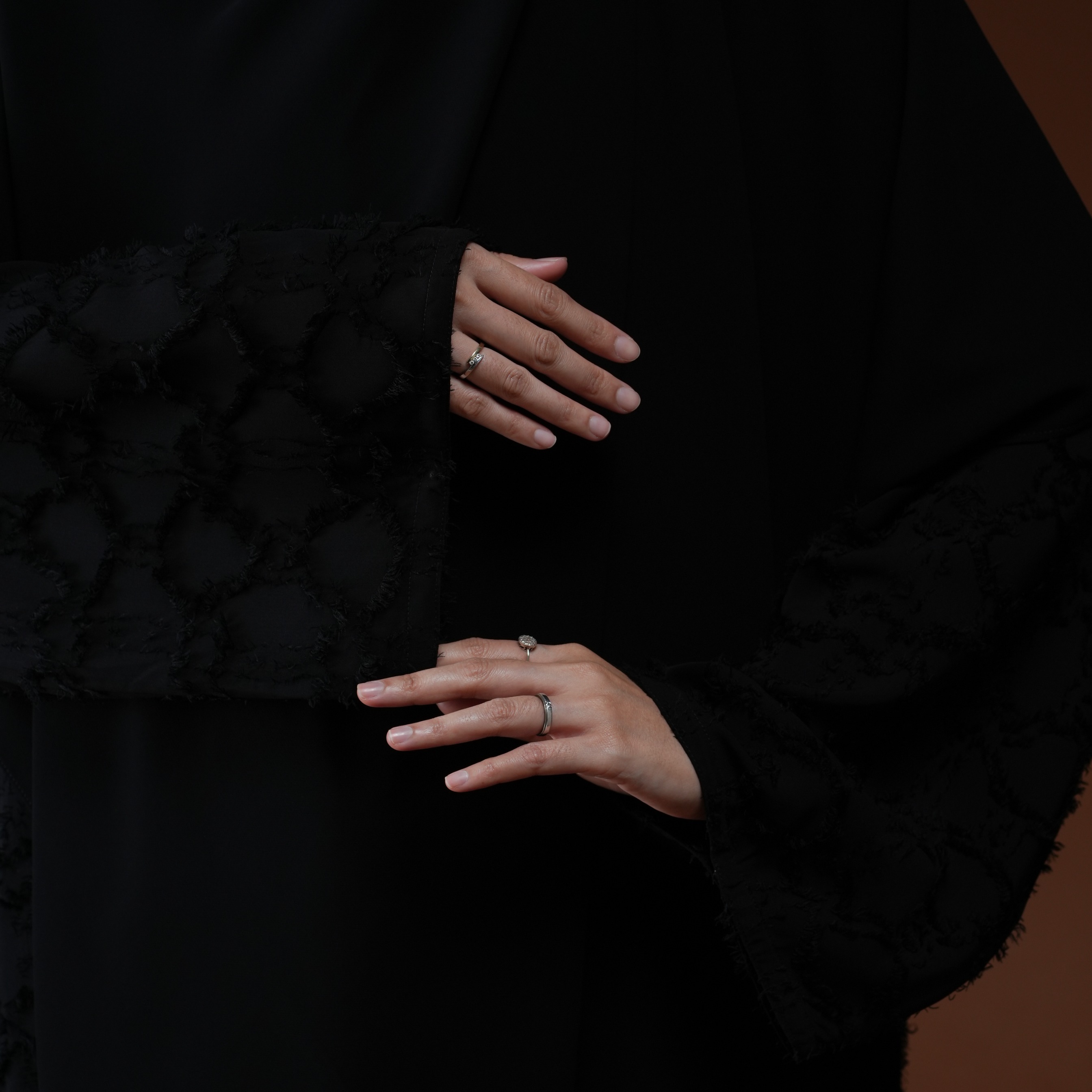 Lulu Honey Comb Abaya