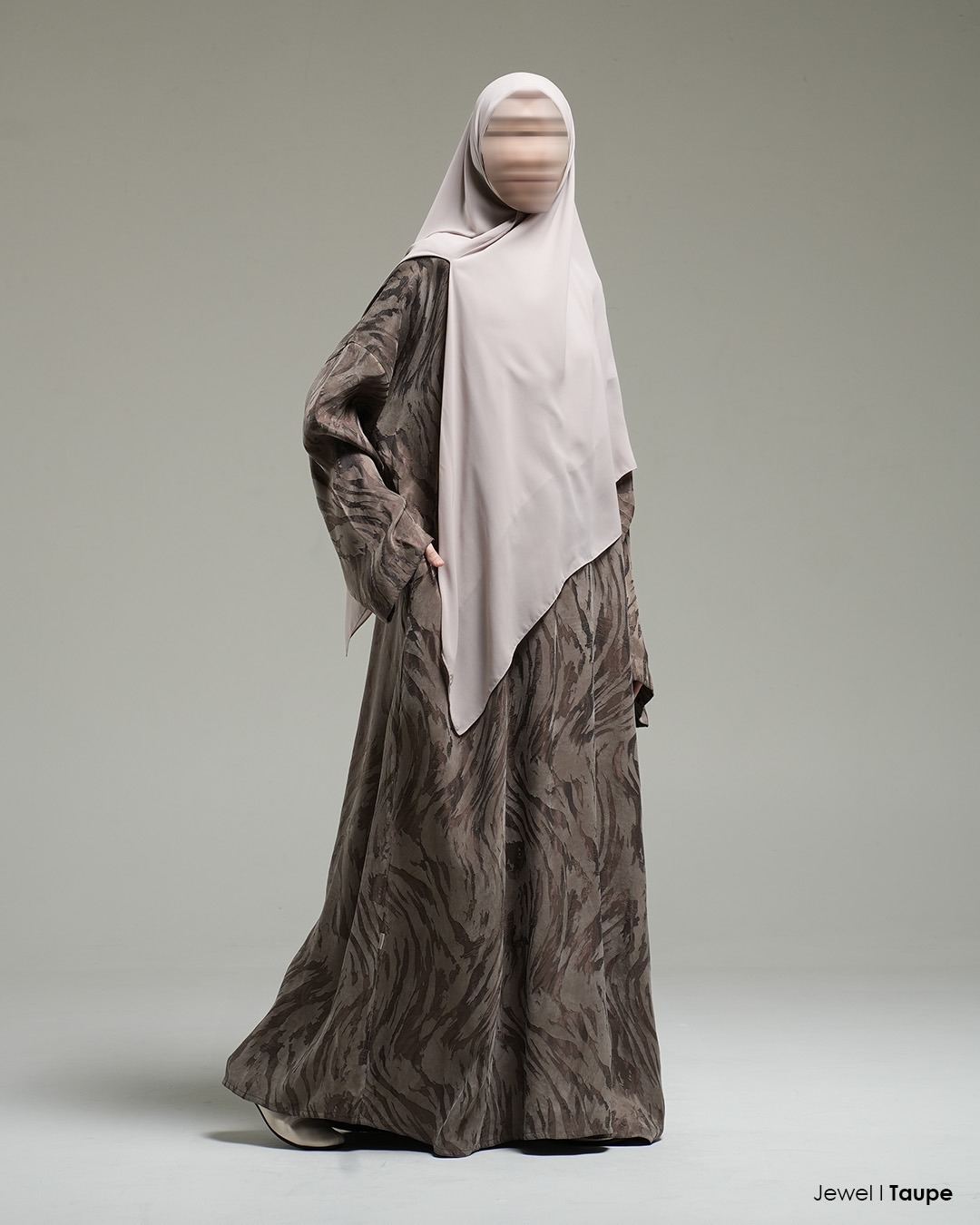 Nuvel Jewel Abaya