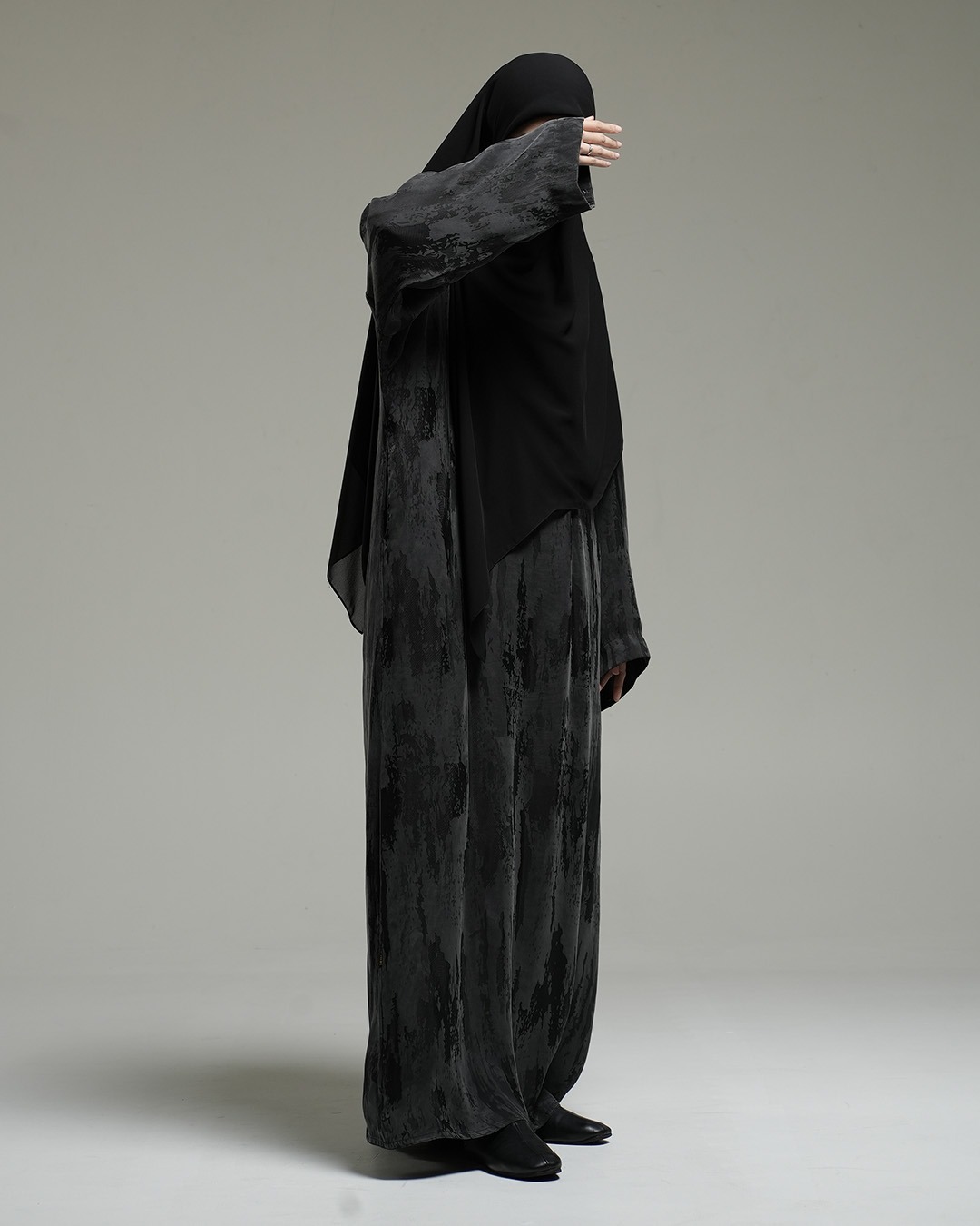 Nuvel Neva Abaya