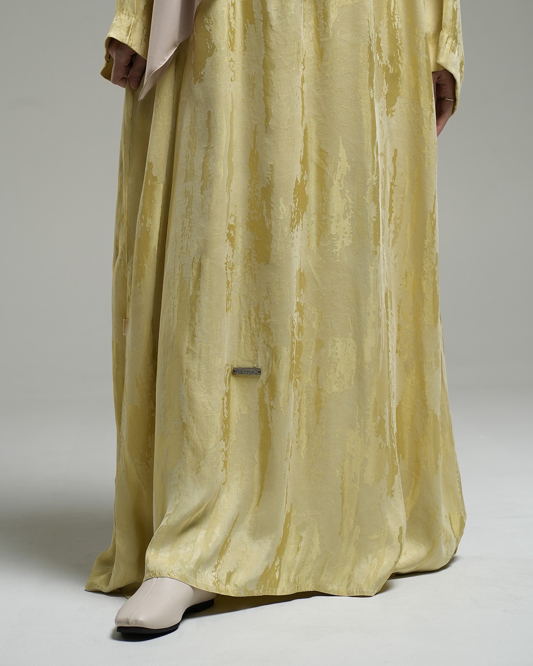Nuvel Neva Abaya