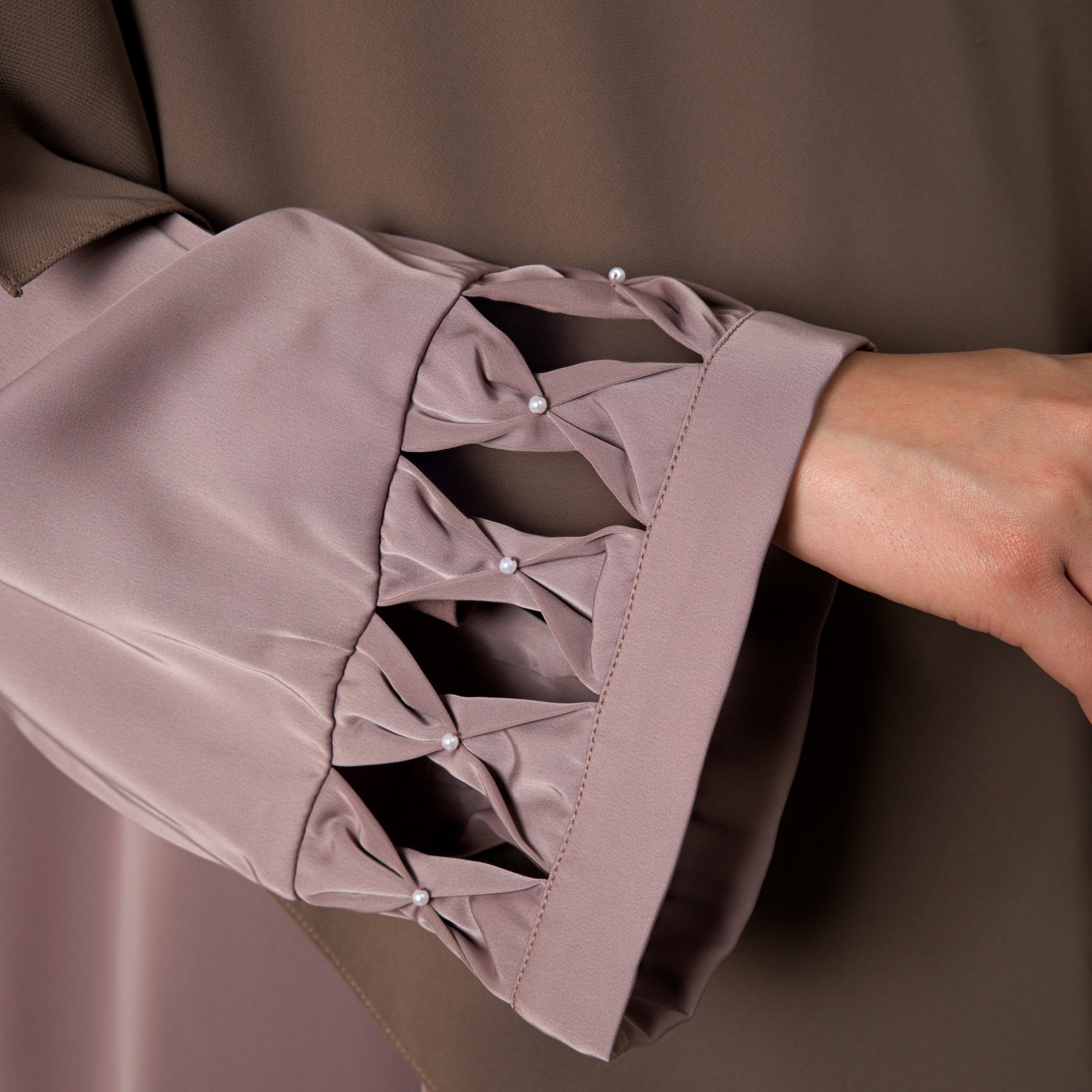 Caria Abaya