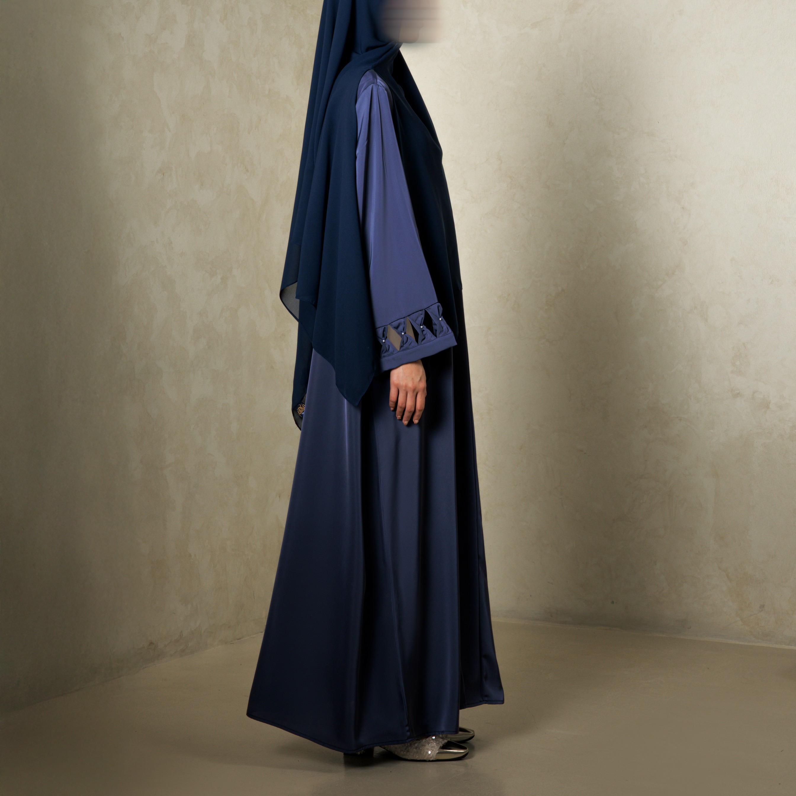 Caria Abaya