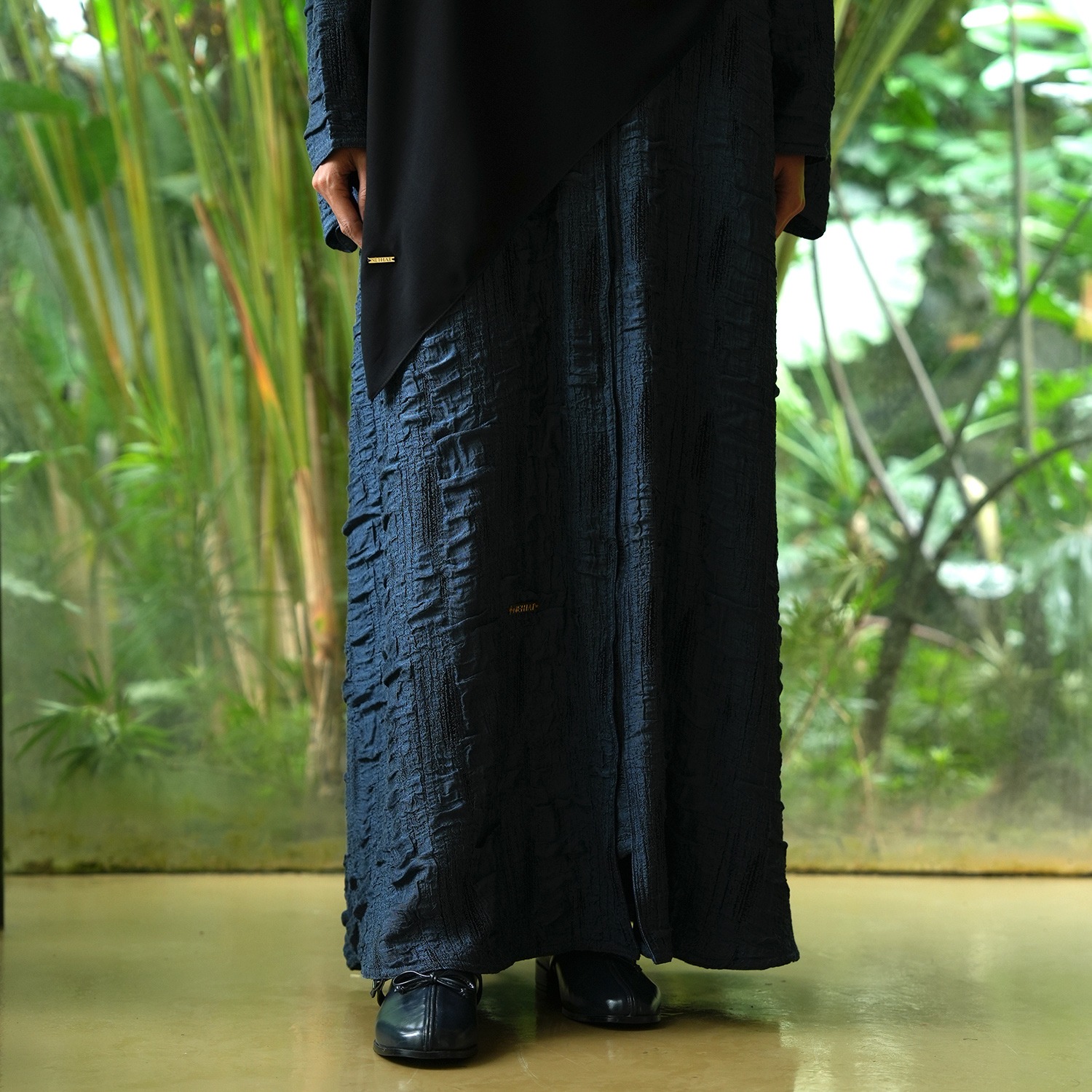 Sharjah Abaya (DEFECT)