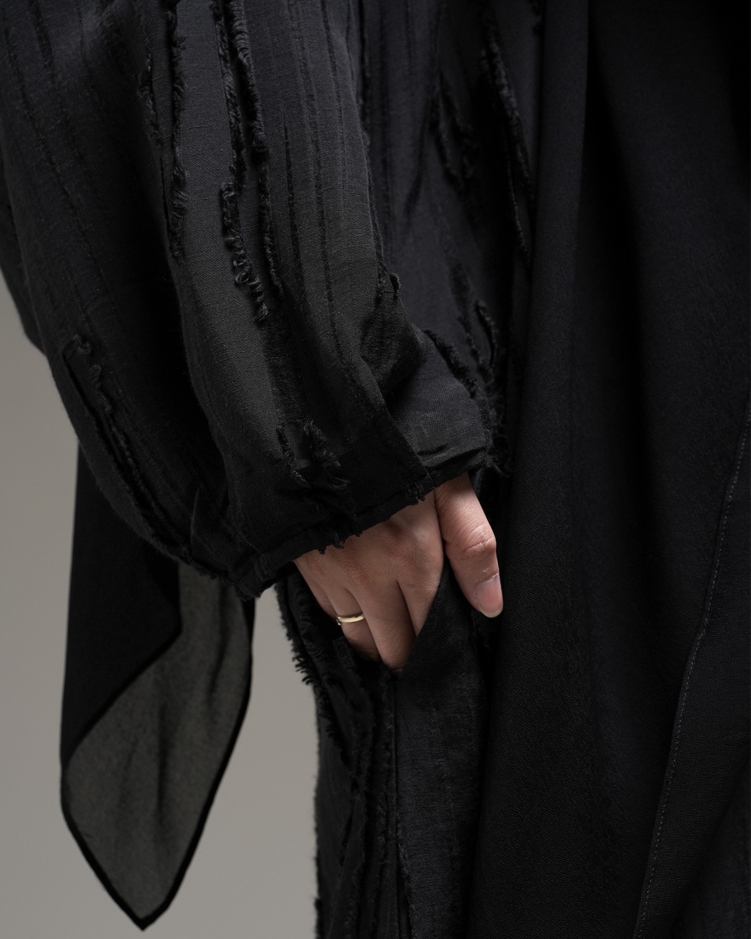 Nuvel Iris Abaya