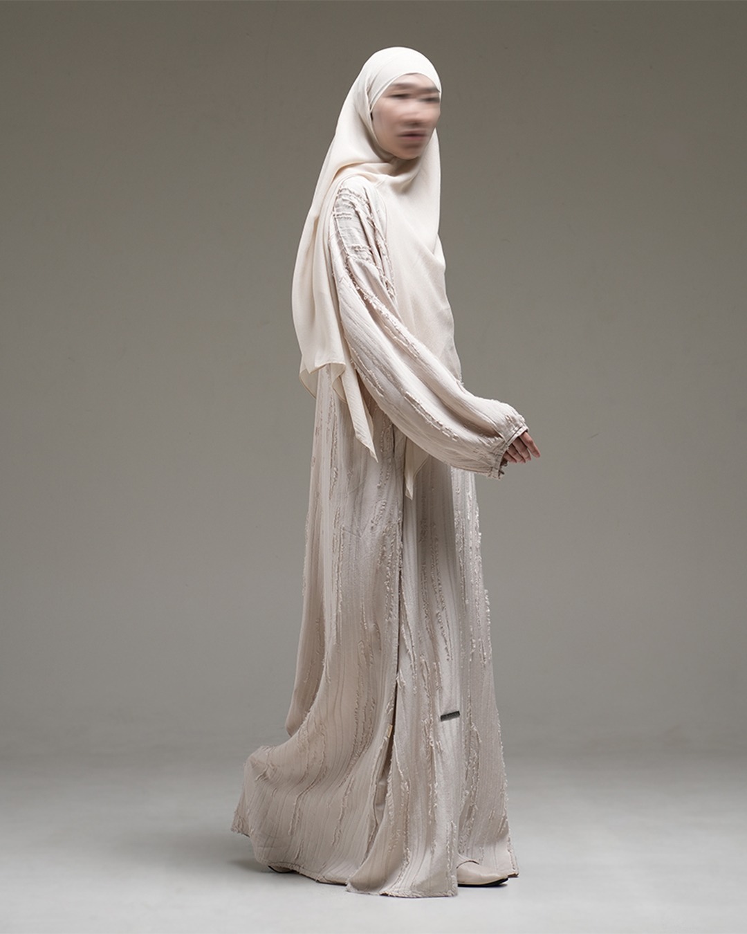Nuvel Iris Abaya