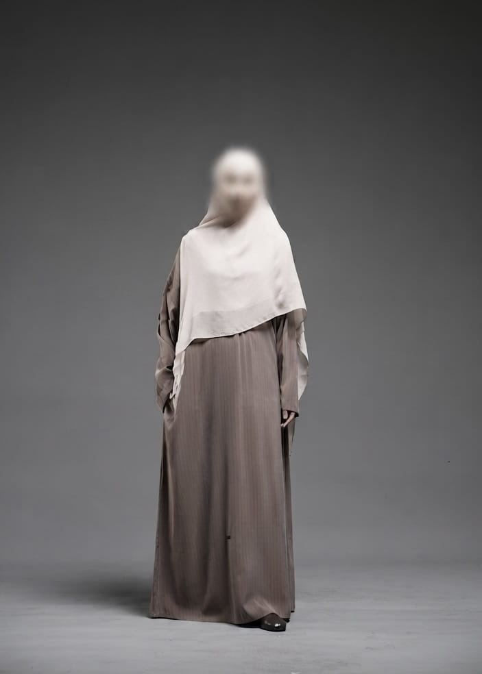 Qalours Abaya