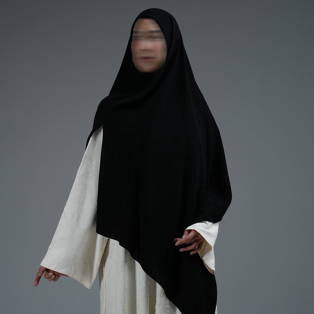 Nahlah Off Shoulder