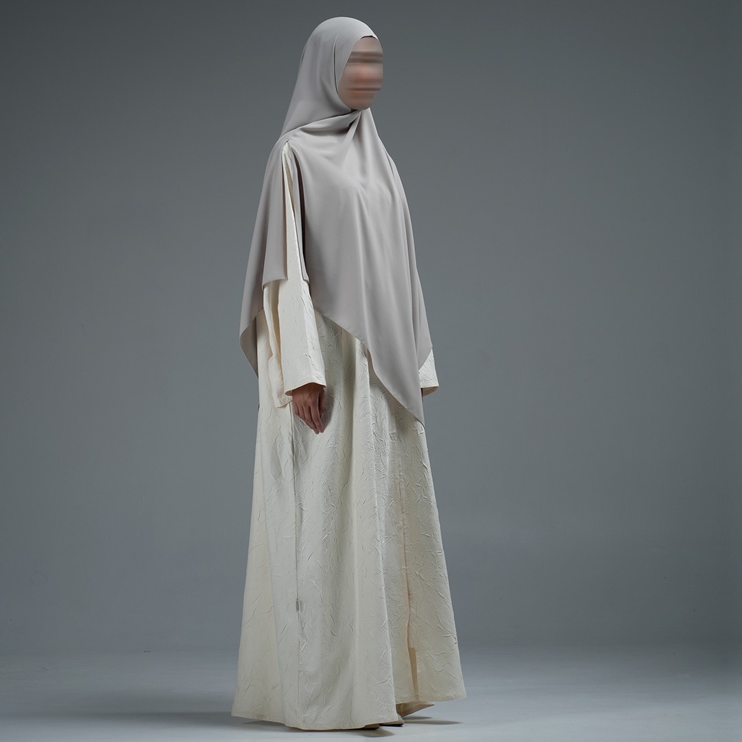 Nahlah Off Shoulder