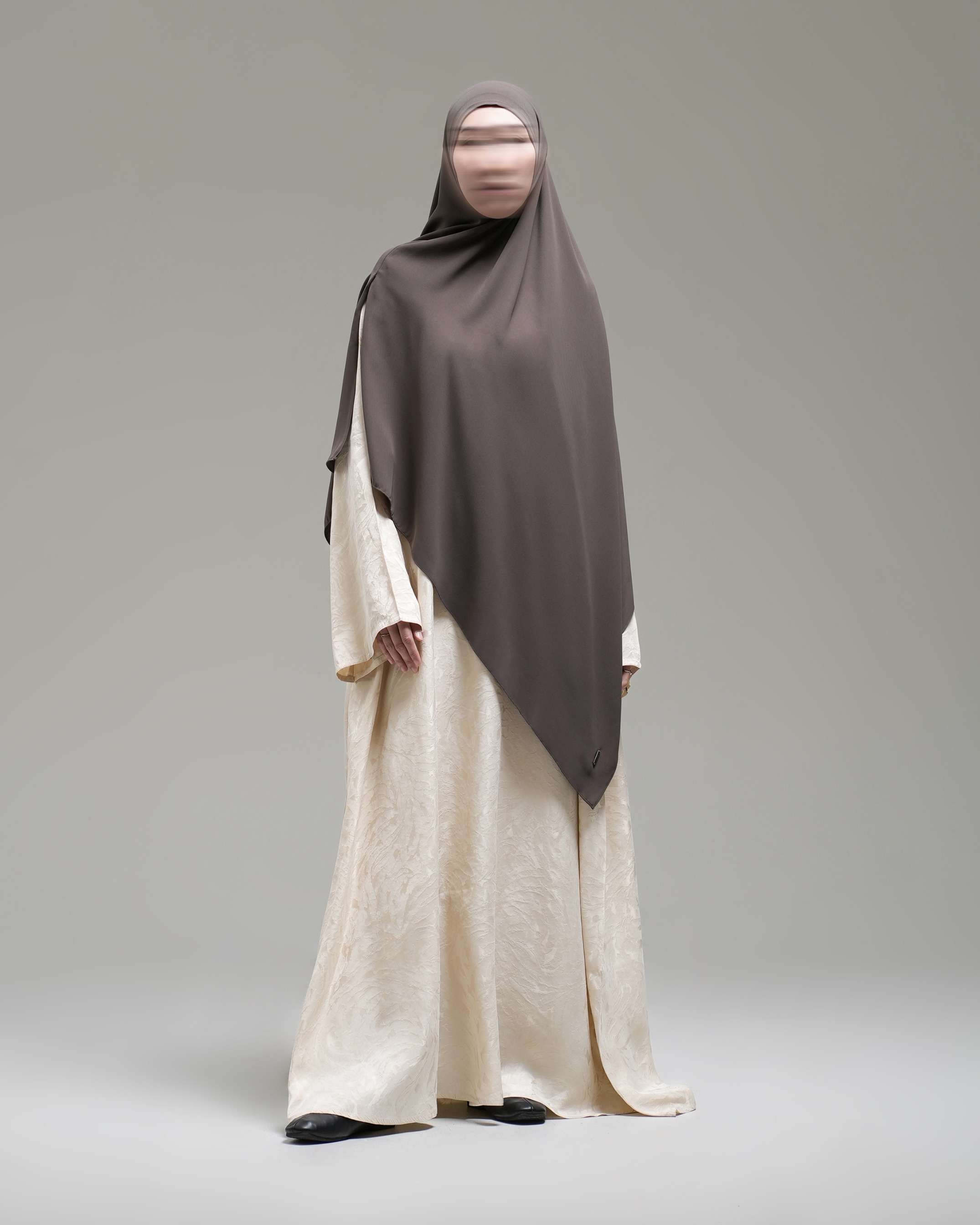 Nahlah Off Shoulder