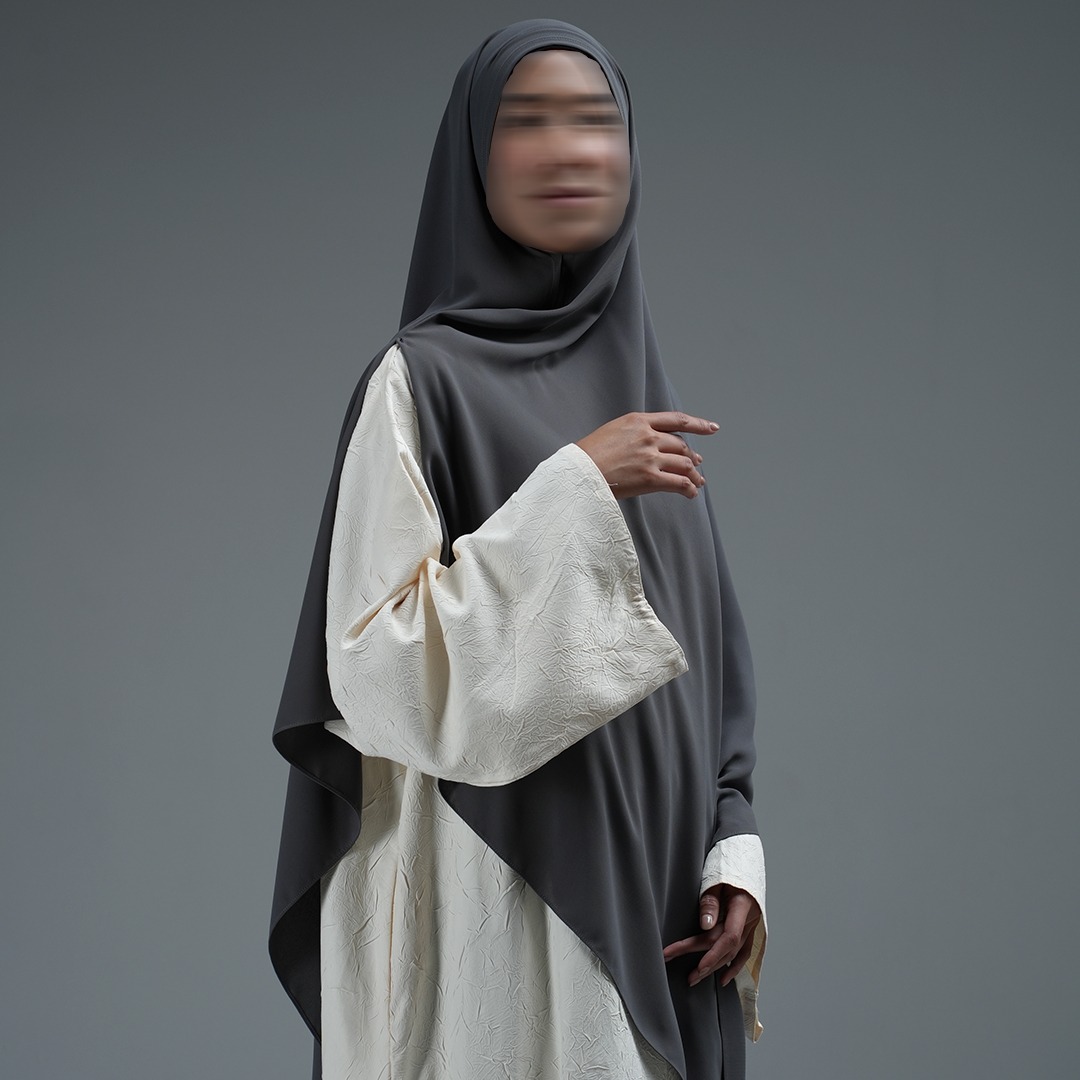 Nahlah Off Shoulder