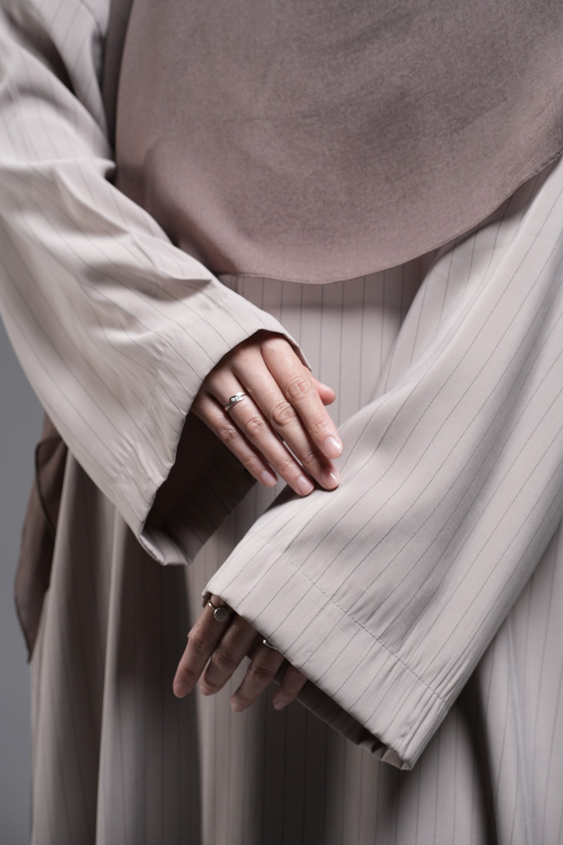 Qalours Abaya
