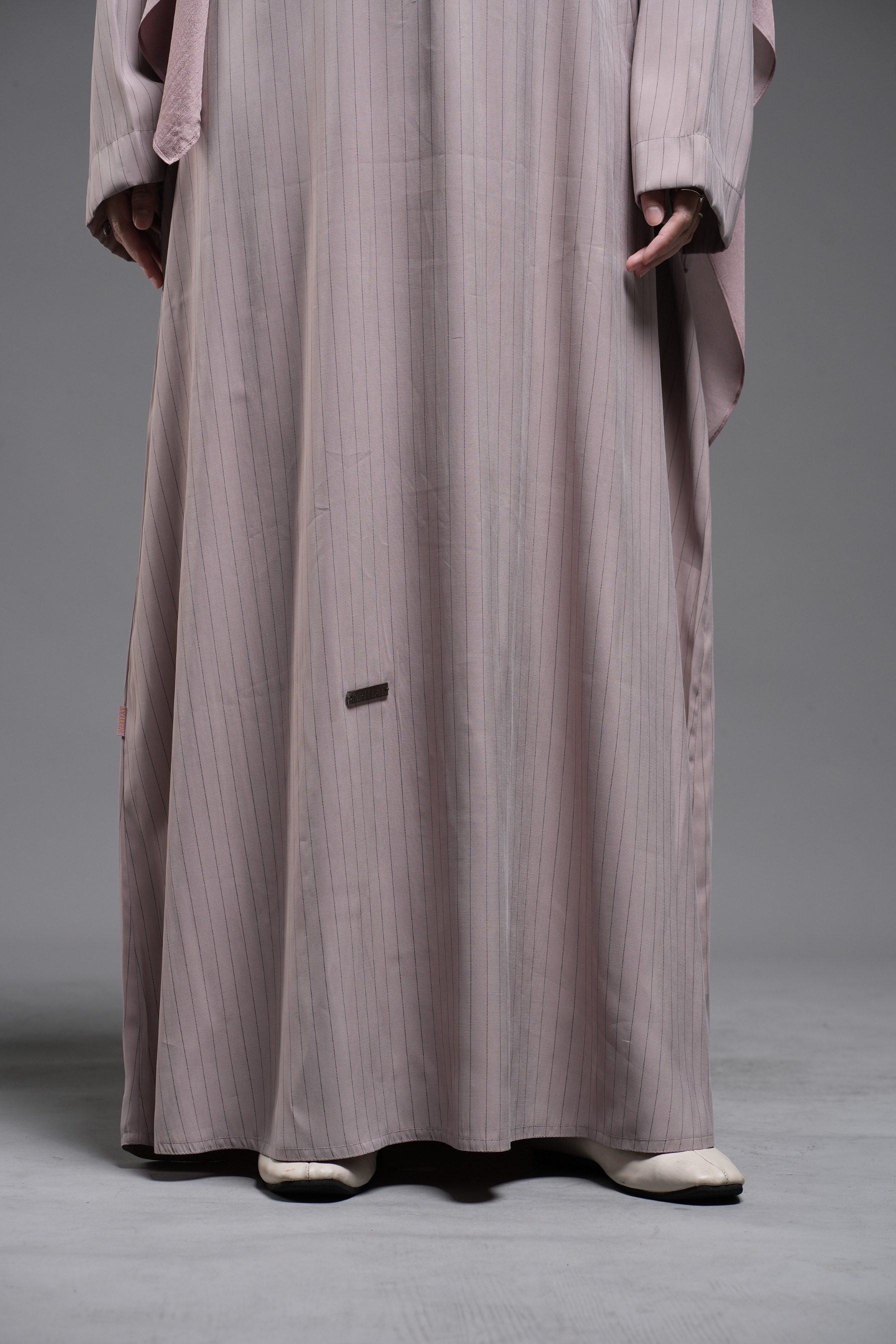 Qalours Abaya