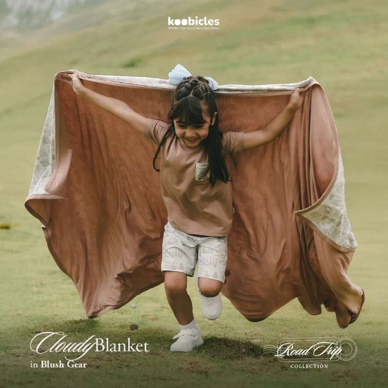 Koobicles Cloudy Blanket TENCEL™ "Road Trip"