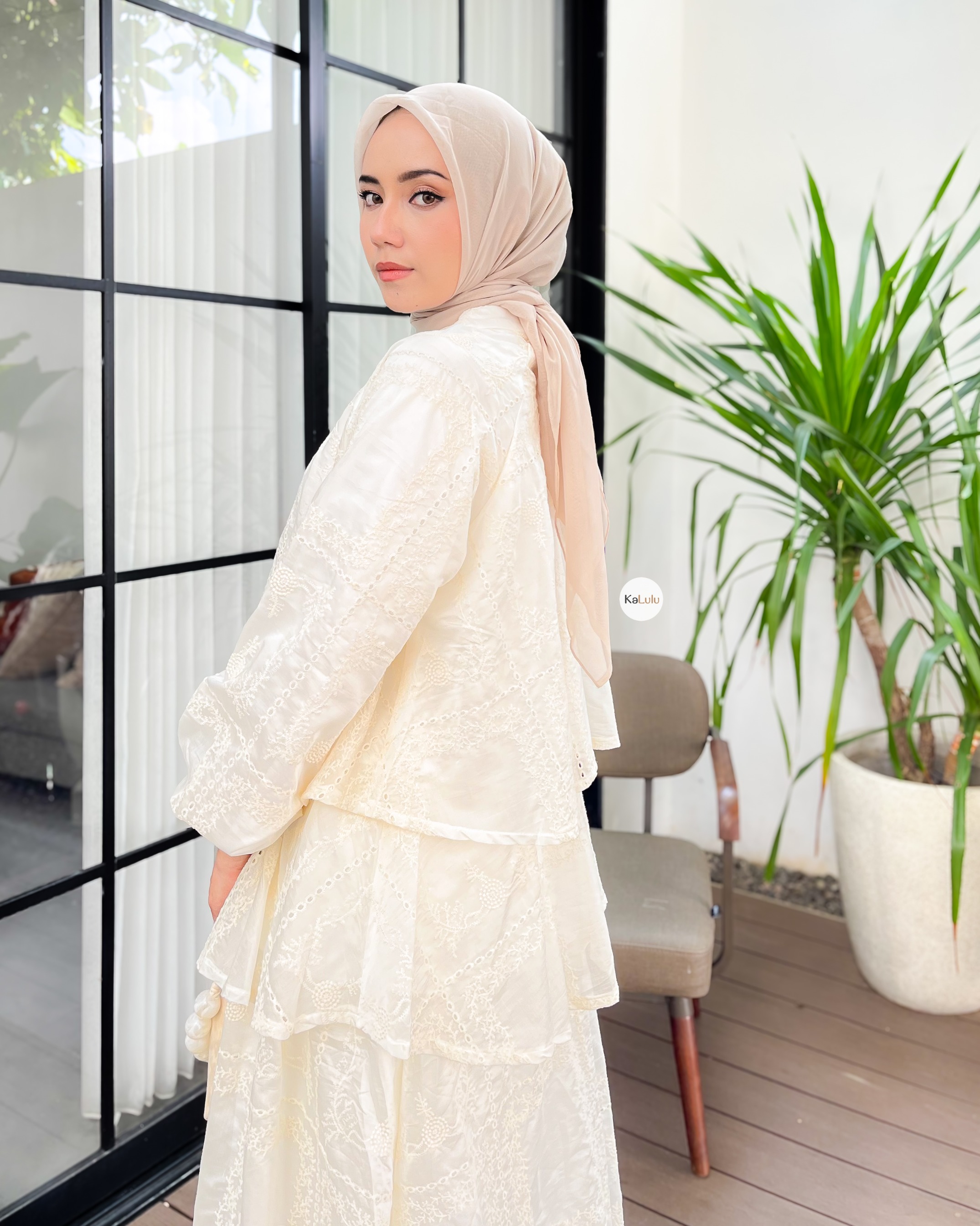 Seliya Oneset