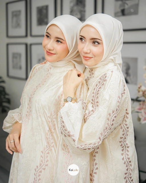 Image of Blume Loose