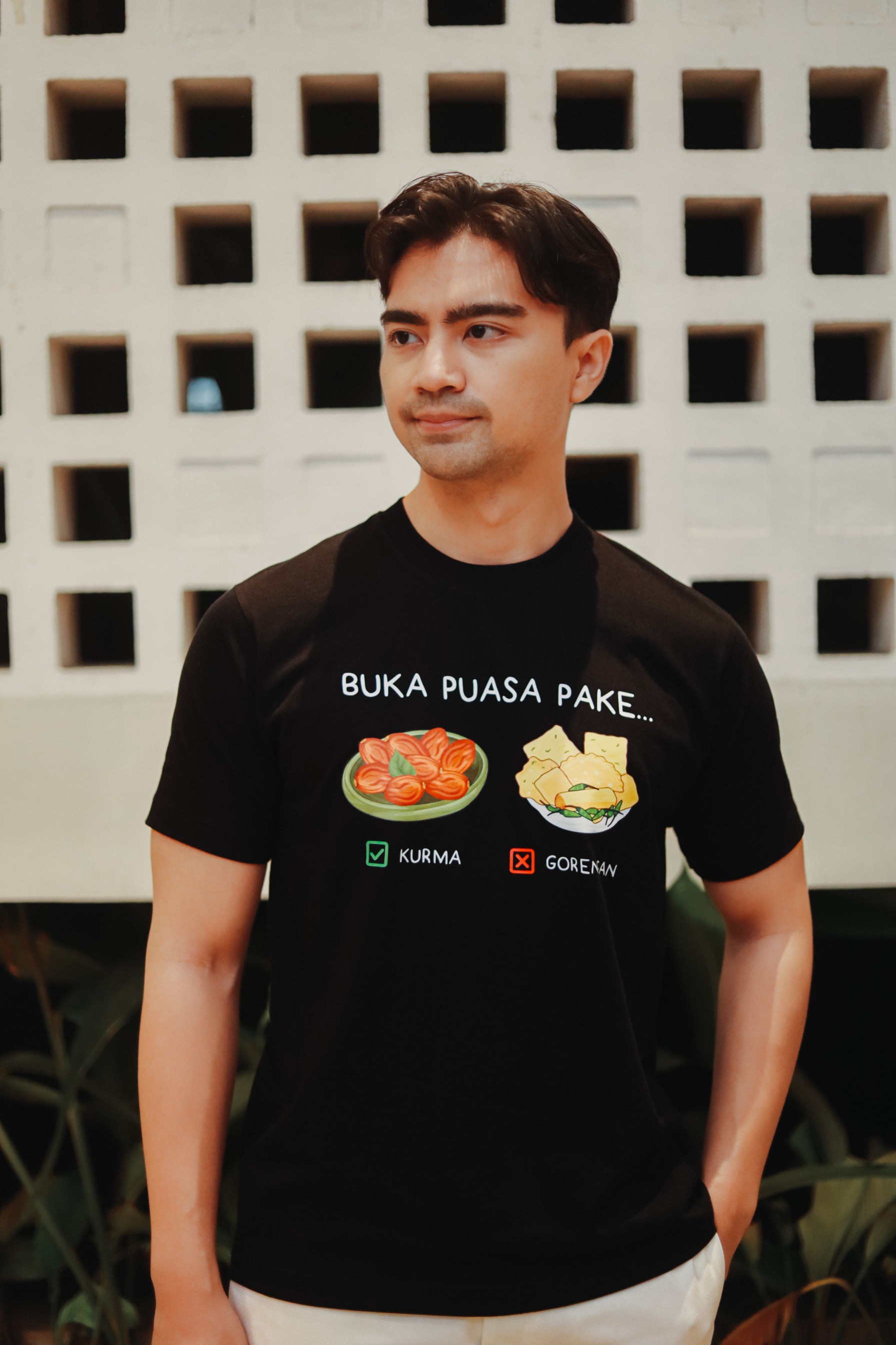 Buka Puasa Pake Black