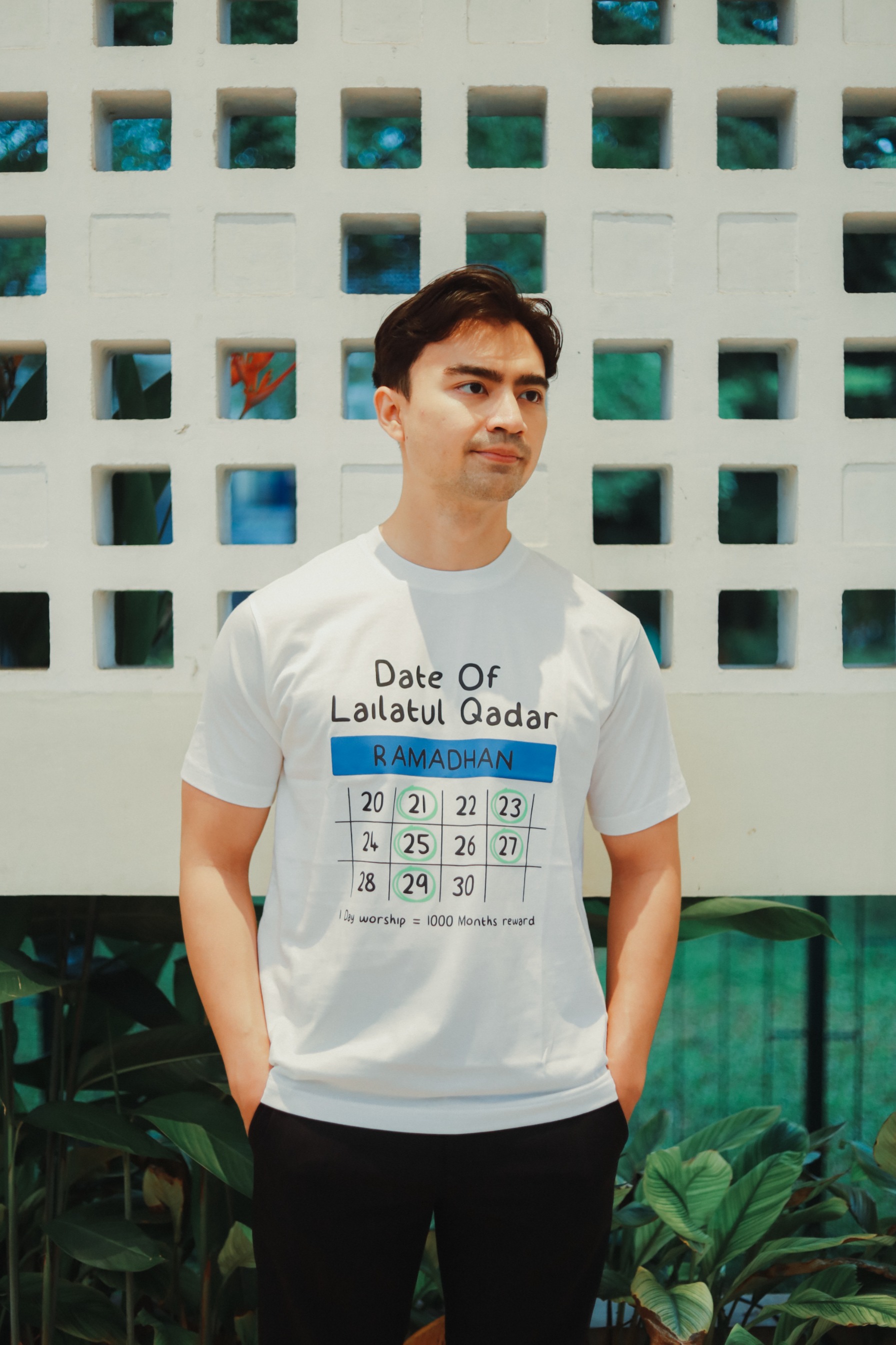 Lailatul Qadar White