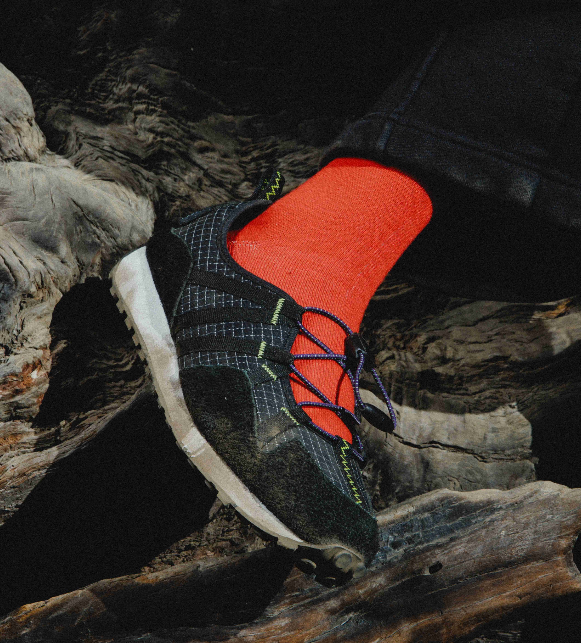 NOOSA Noire Flux Black Reflective
