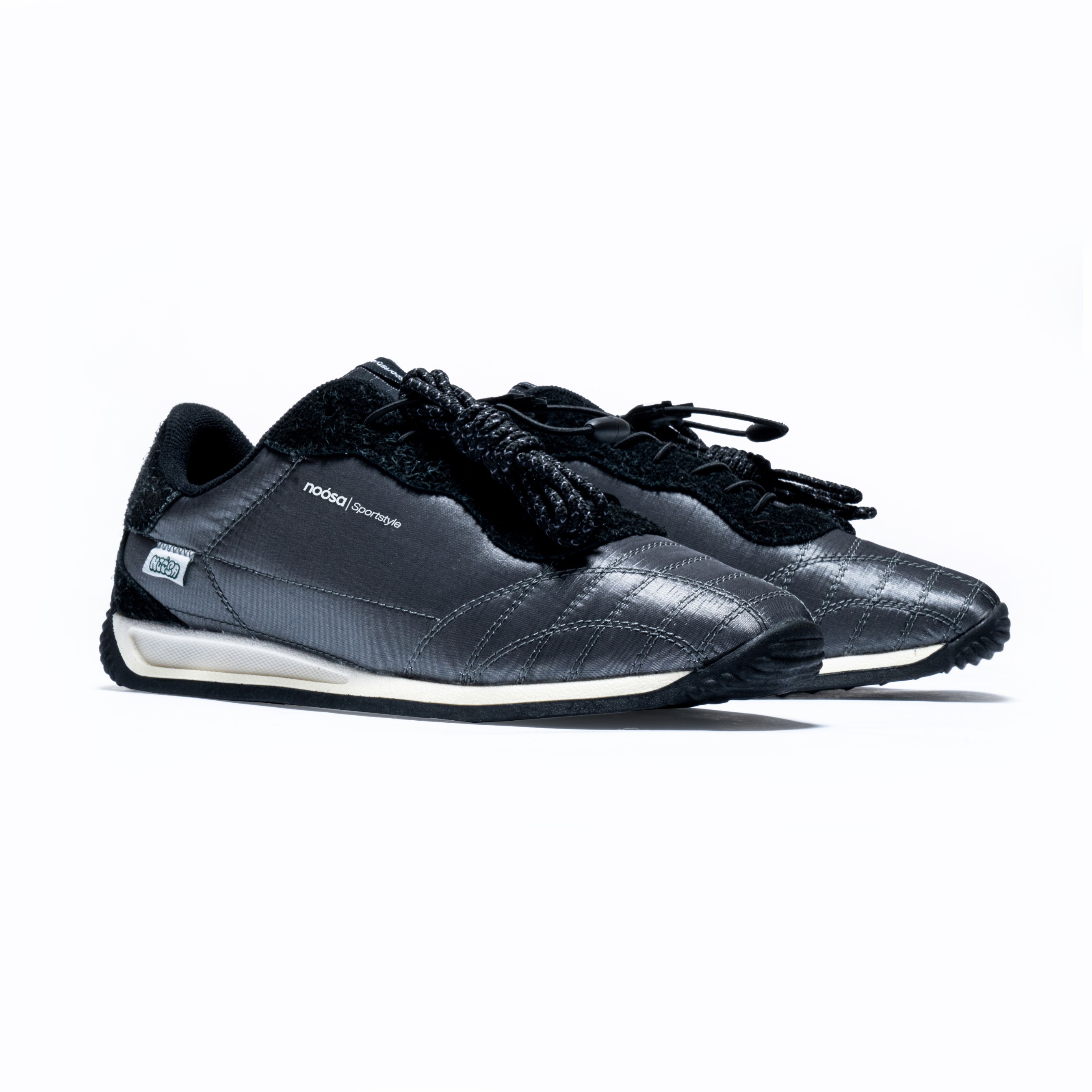 NOOSA Retro Runner V.1 - Metallic Grey