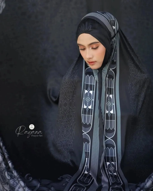 Image of Rayana prayer set 