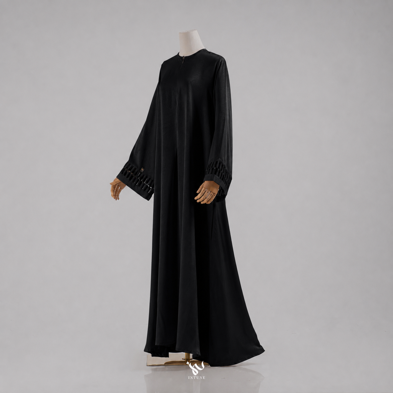 Intune Hijab Nafisha Gamis Golden Crush Abaya Umroh Haji Simple Elegan Dan Nyaman