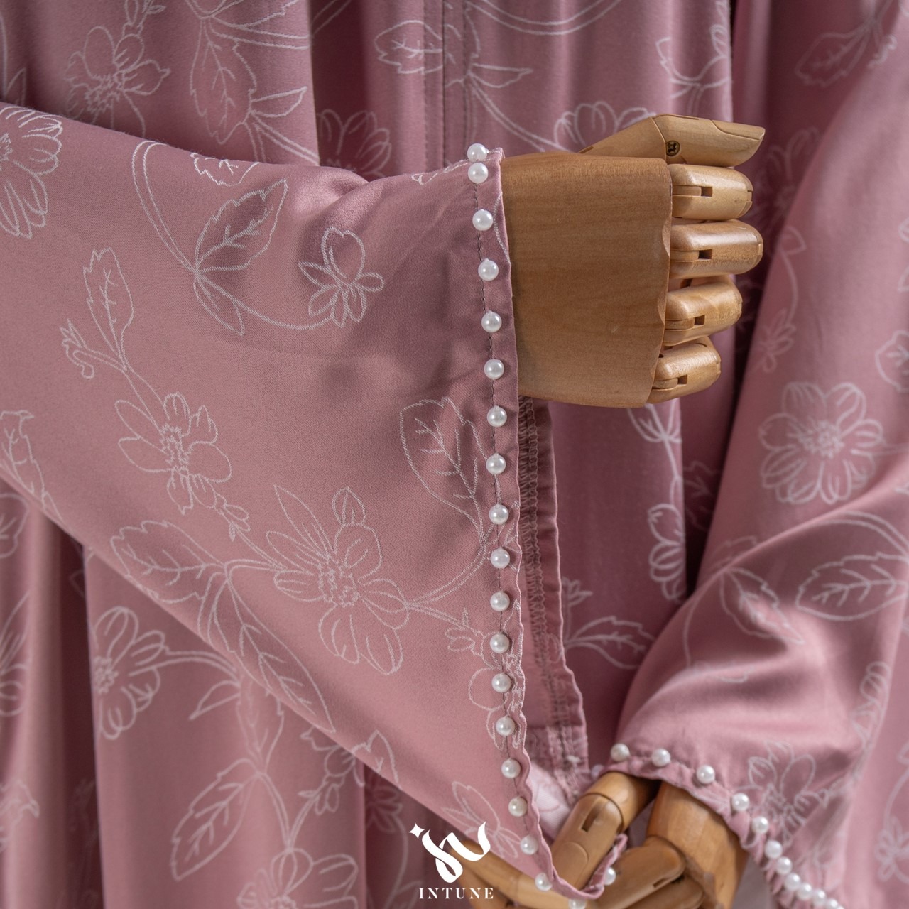 Intune Hijab Sofiya Gamis Rayon Abaya Umroh Haji Simple Elegan Dan Nyaman