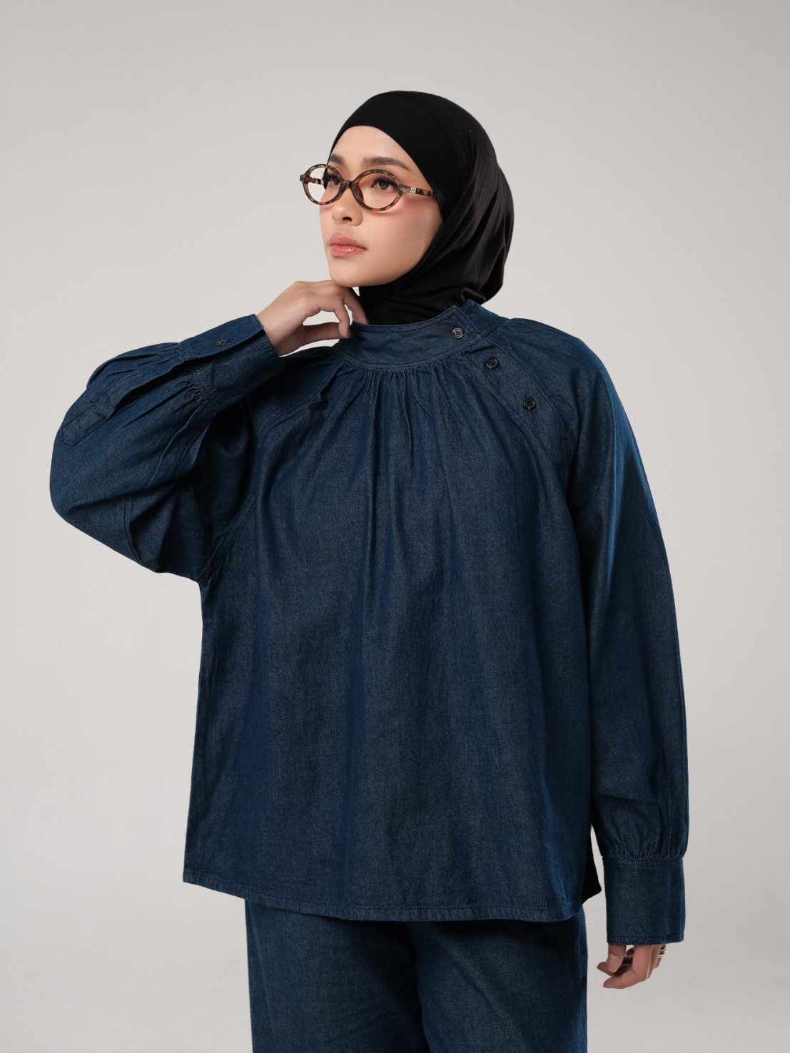 NHS.LOOKS - Ovia Denim Blouse