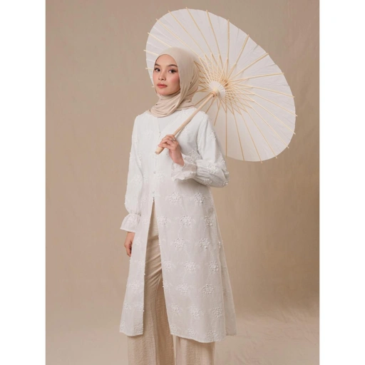 Image of NHS.LOOKS - Cotton Embroidery