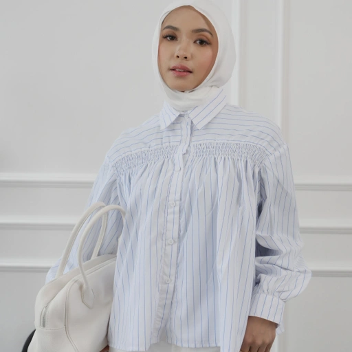 Image of NHS.LOOKS - Evya Blouse Stripe