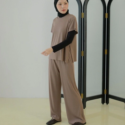 Image of NHS.LOOKS - Karla One Set